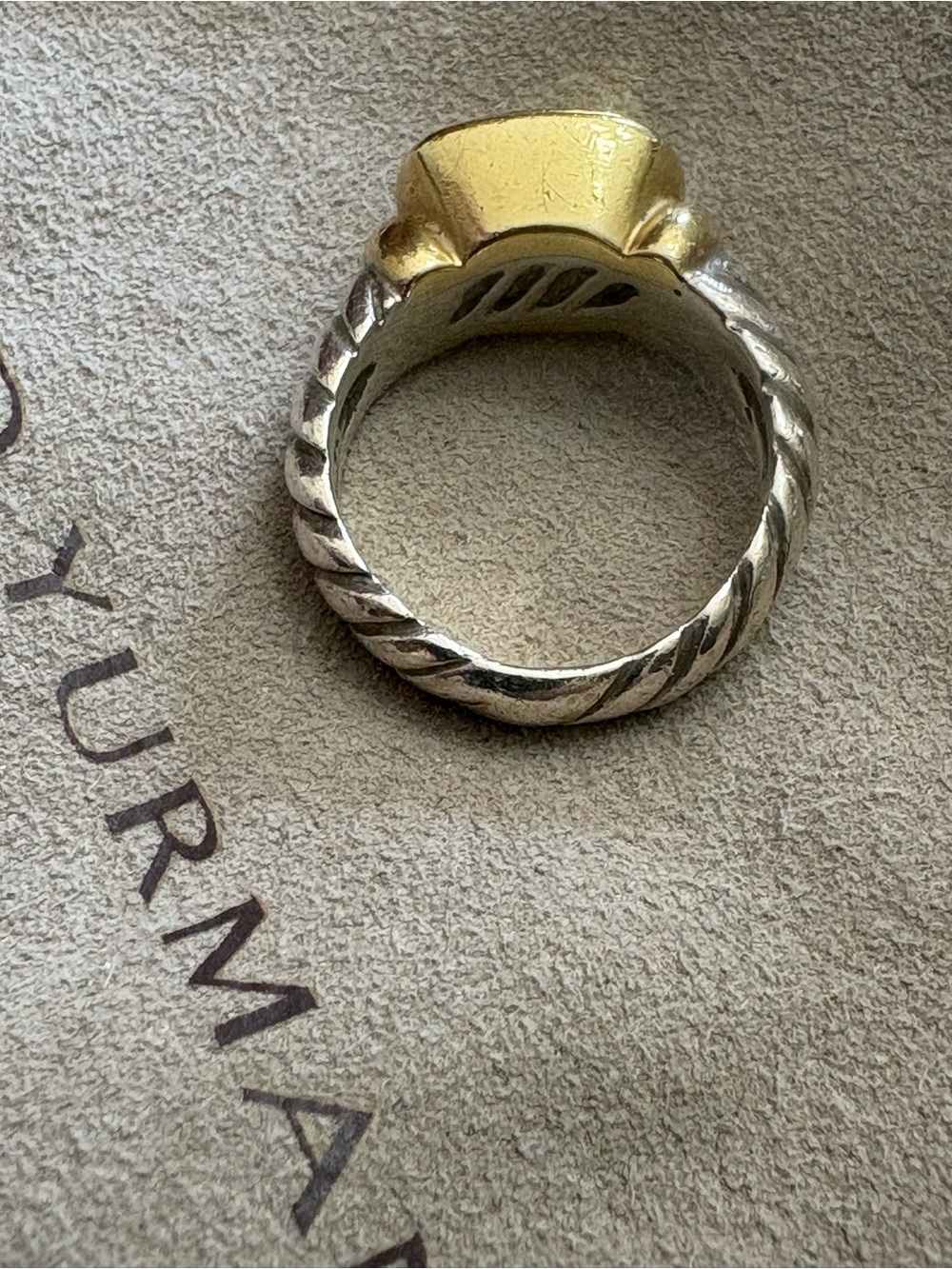 David Yurman Two-Tone Signet Ring in Silver and Gold 6 size.